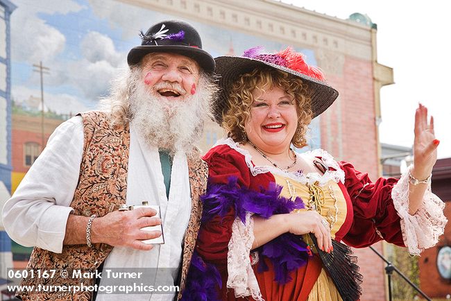 0601167 Dirty Dan look-alike contest winner Jim Rich w/ Diane Phillips, Fairhaven Dirty Dan Days. Bellingham, WA. © Mark Turner