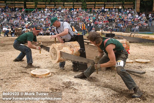 0602932 Double bucking: Brad Smith & Will Matthews. Deming Log Show, WA. © Mark Turner