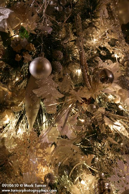 0910610 Silver Christmas tree ornaments detail. Mary Etta Foster, Ferndale, WA. © Mark Turner