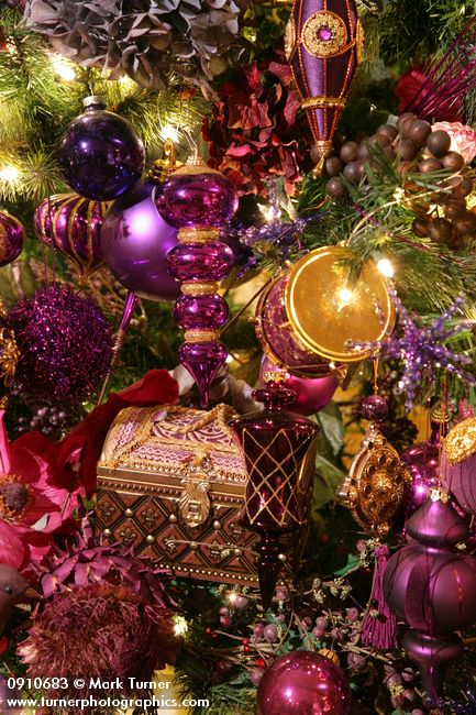 0910683 Purple Christmas tree ornaments detail. Mary Etta Foster, Ferndale, WA. © Mark Turner