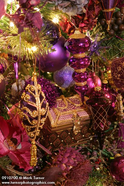 0910700 Purple Christmas tree ornaments detail. Mary Etta Foster, Ferndale, WA. © Mark Turner