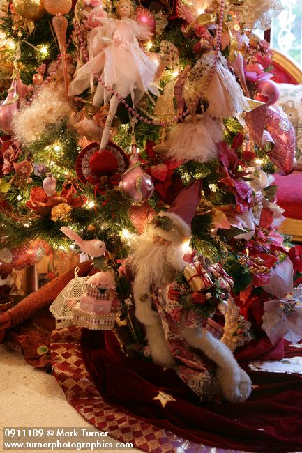 0911189 Victorian Christmas tree ornaments detail. Mary Etta Foster, Ferndale, WA. &copy; Mark Turner