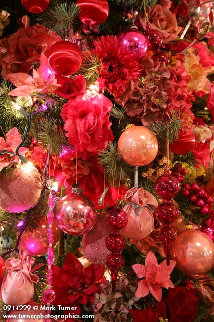 0911229 Rose Christmas tree ornaments detail. Mary Etta Foster, Ferndale, WA. &copy; Mark Turner