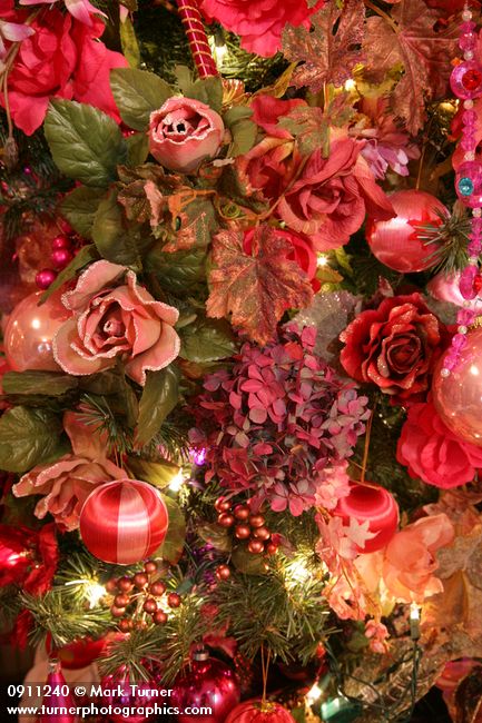 0911240 Rose Christmas tree ornaments detail. Mary Etta Foster, Ferndale, WA. &copy; Mark Turner