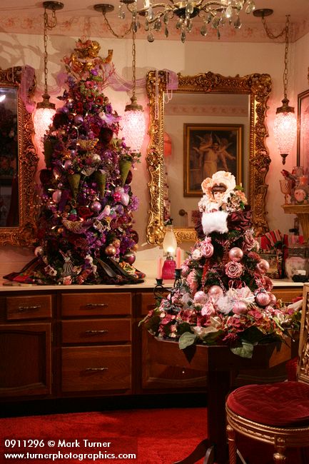 0911296 Purple Floral & Pink Doll tabletop Christmas trees in master bath. Mary Etta Foster, Ferndale, WA. &copy; Mark Turner